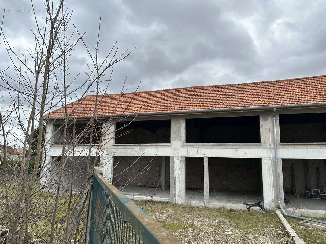 Appartement à MILLY-LA-FORET