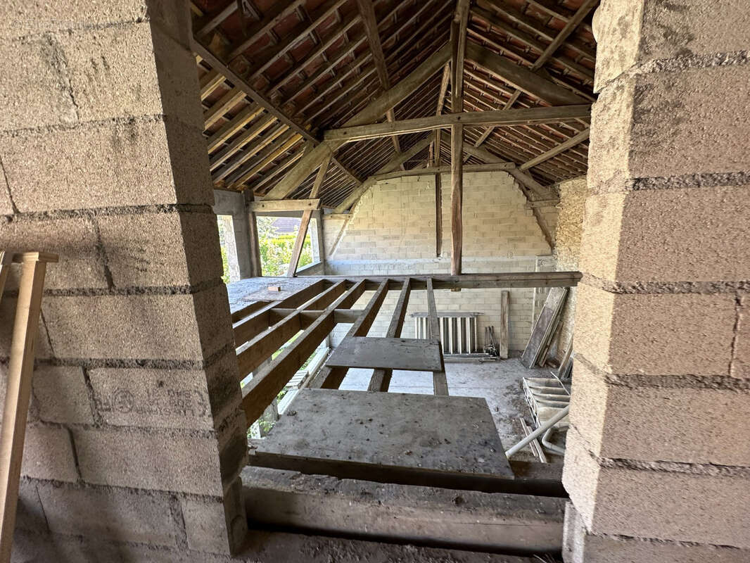 Appartement à MILLY-LA-FORET