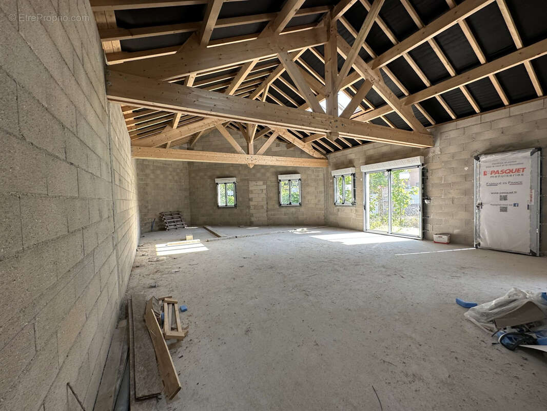 Maison à MILLY-LA-FORET