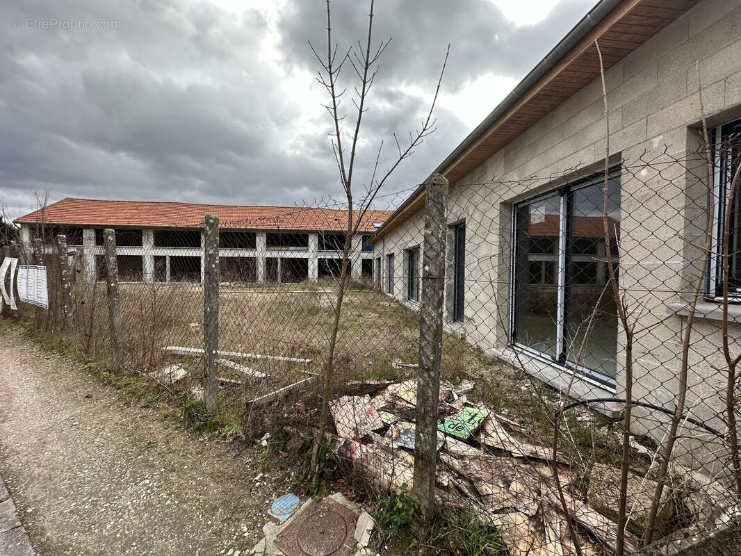 Maison à MILLY-LA-FORET