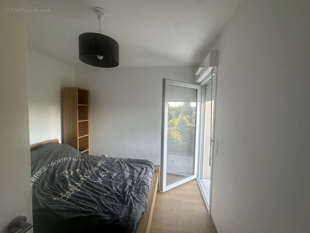 Appartement à BAULNE