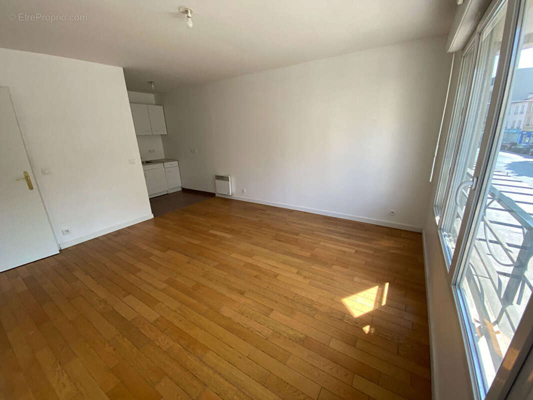 Appartement à CHAVILLE