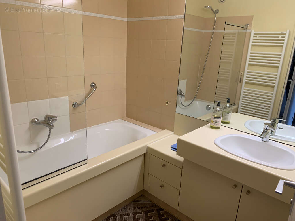 Appartement à CHAVILLE