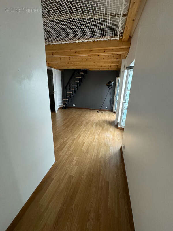 Appartement à CHAVILLE