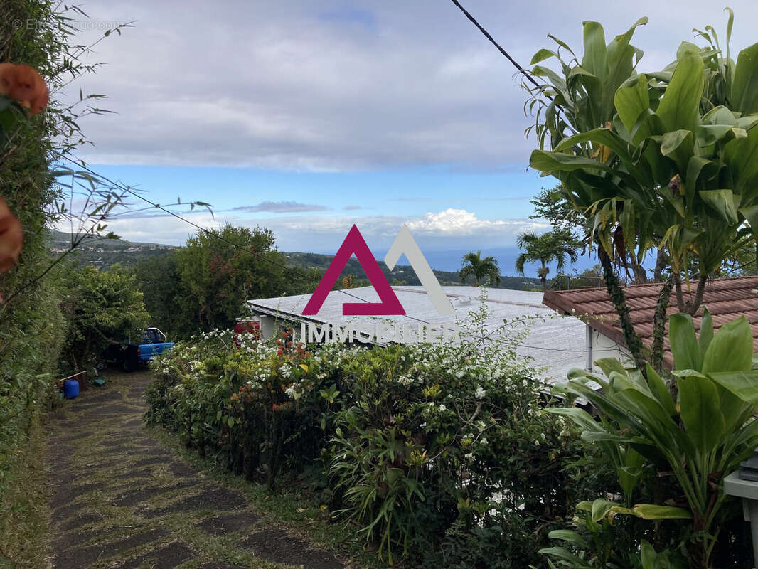 Maison à SAINT-DENIS