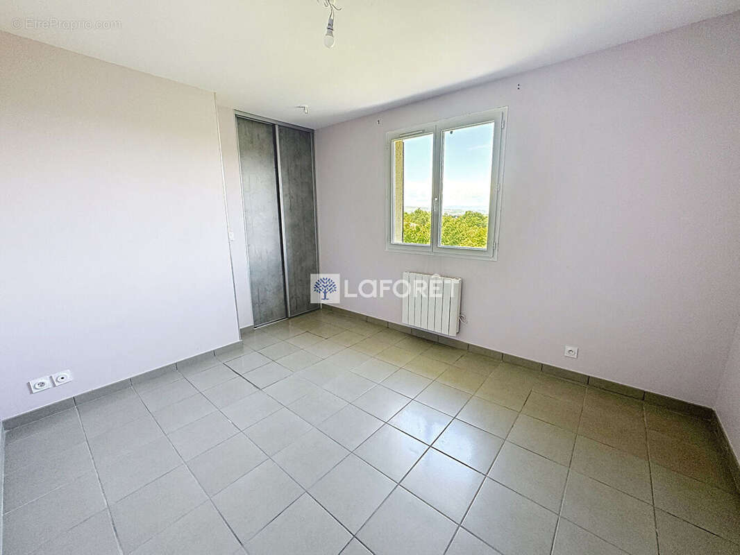 Maison à L&#039;ISLE-D&#039;ABEAU