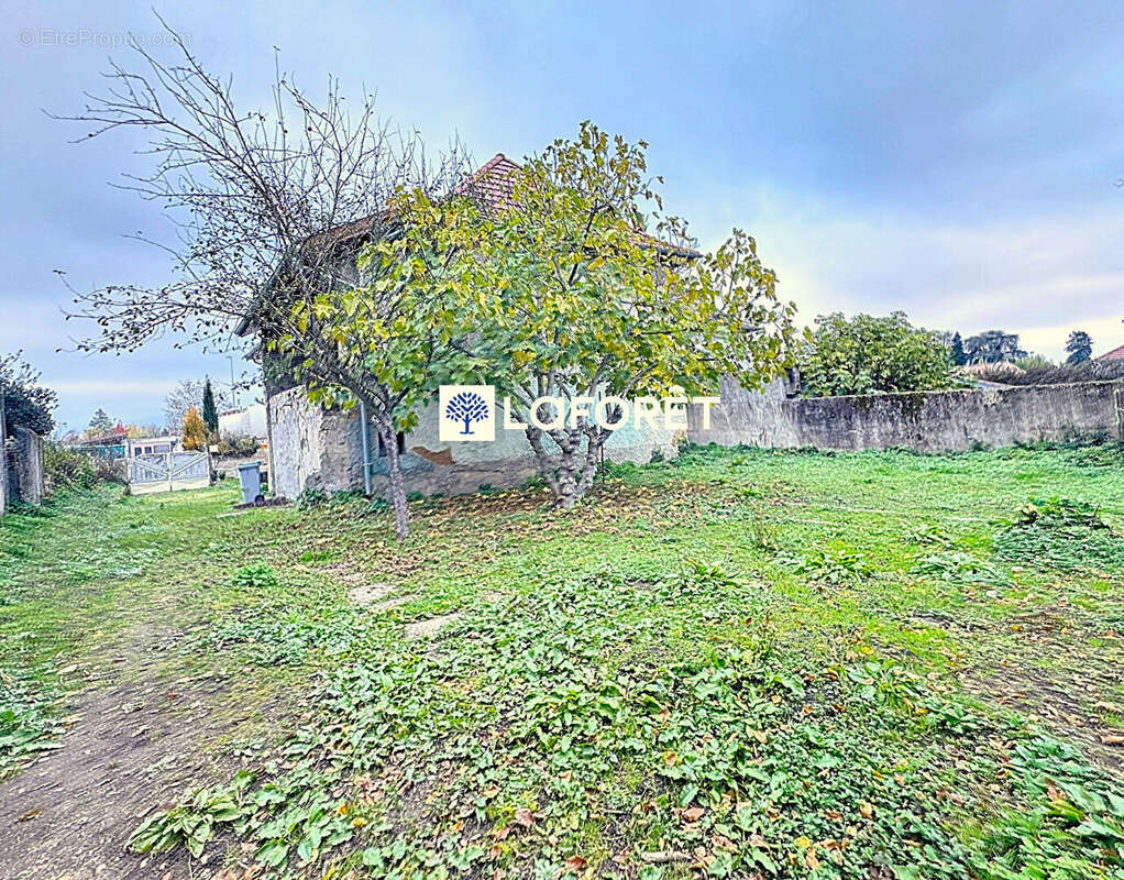 Maison à LES AVENIERES