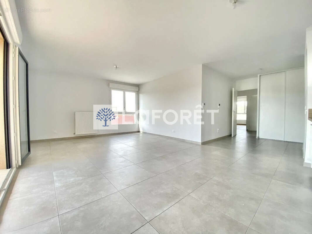 Appartement à BOURGOIN-JALLIEU