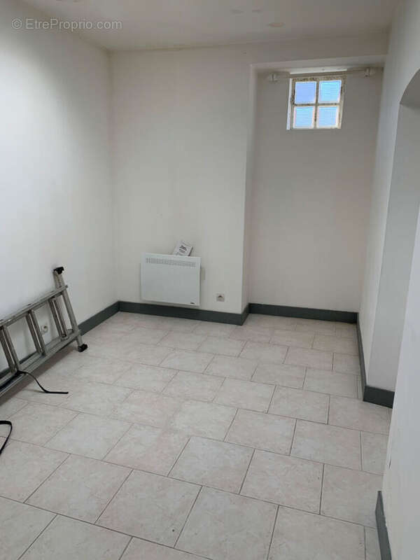 Appartement à MARENNES