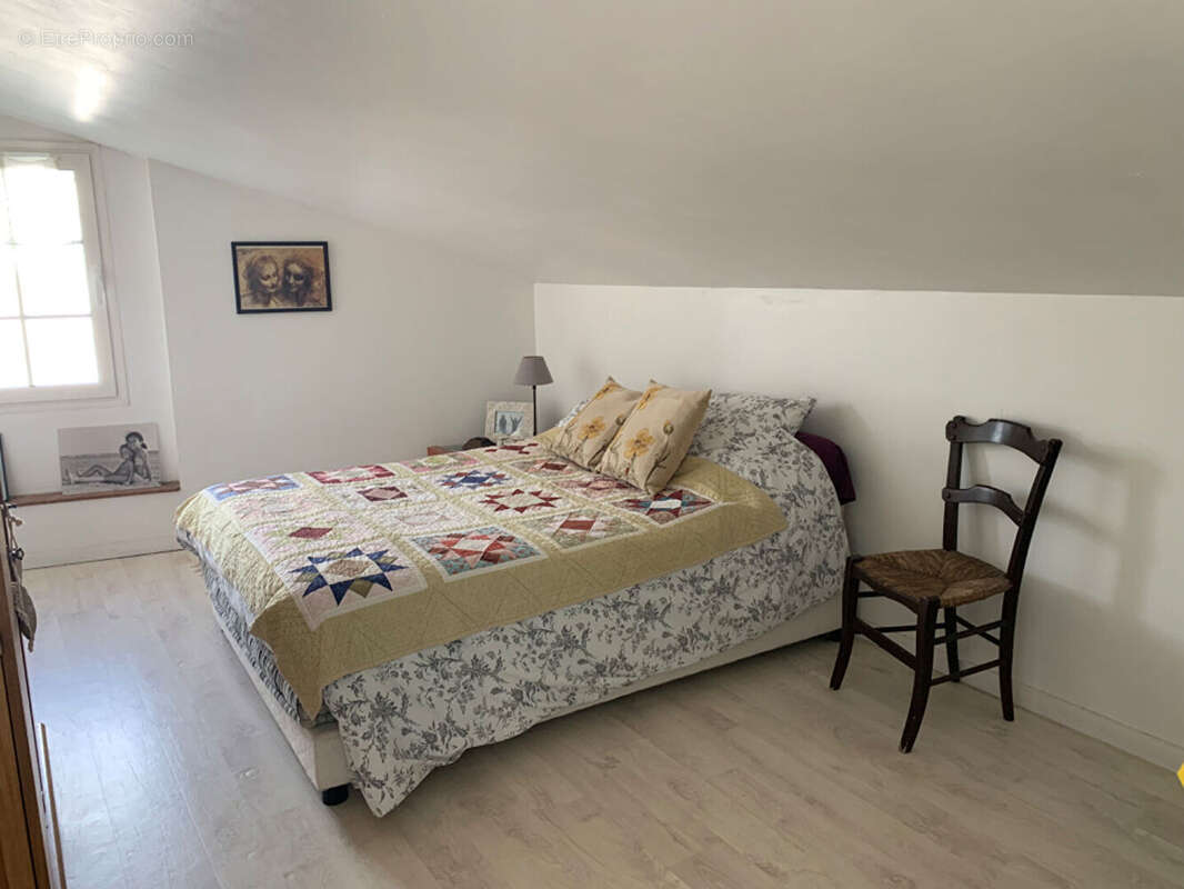 Maison à BOURCEFRANC-LE-CHAPUS