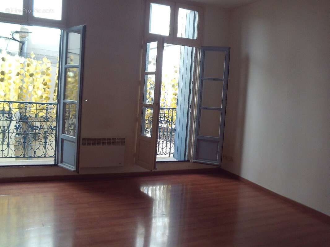 Appartement à BEZIERS