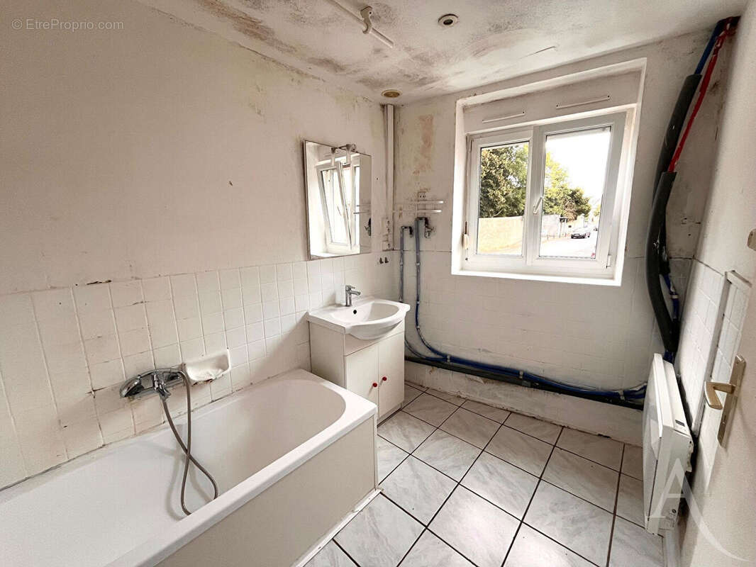 Appartement à ENNERY