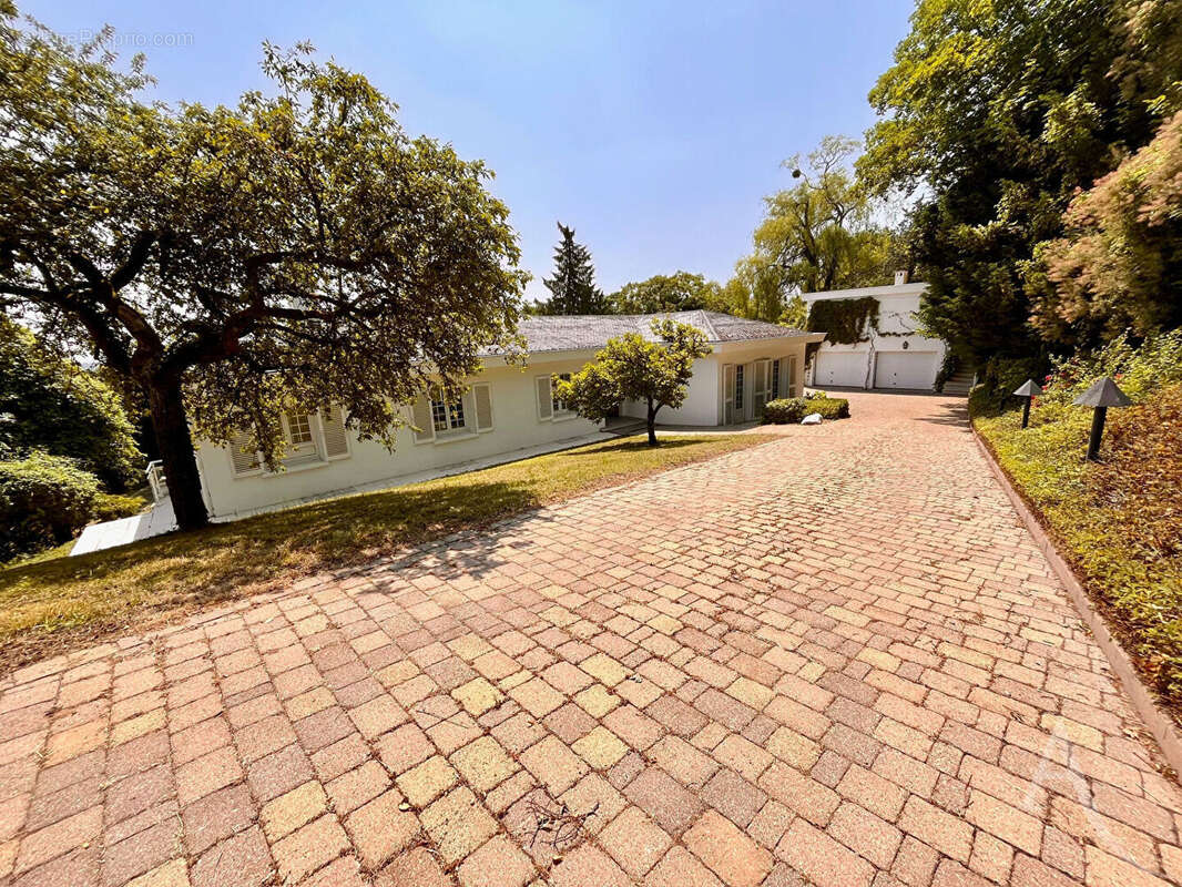 Maison à SCY-CHAZELLES