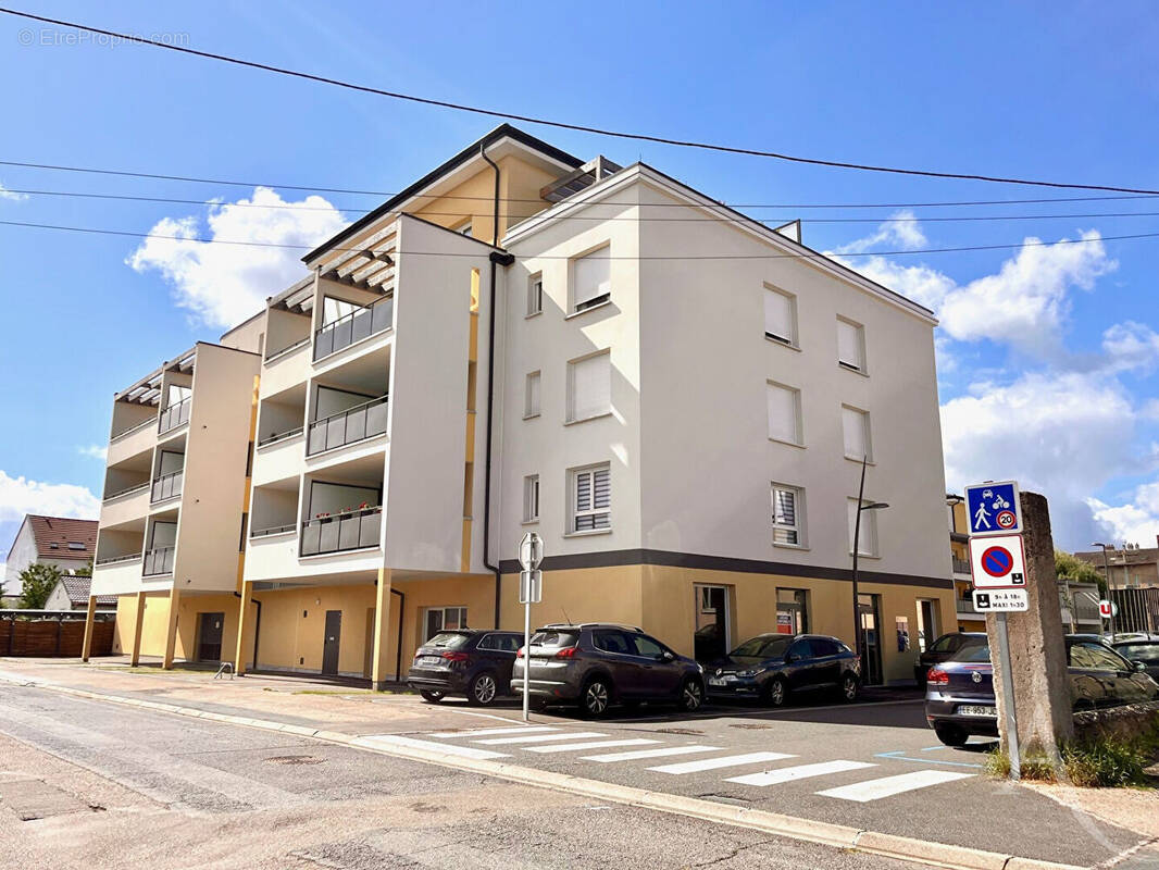 Commerce à MAIZIERES-LES-METZ