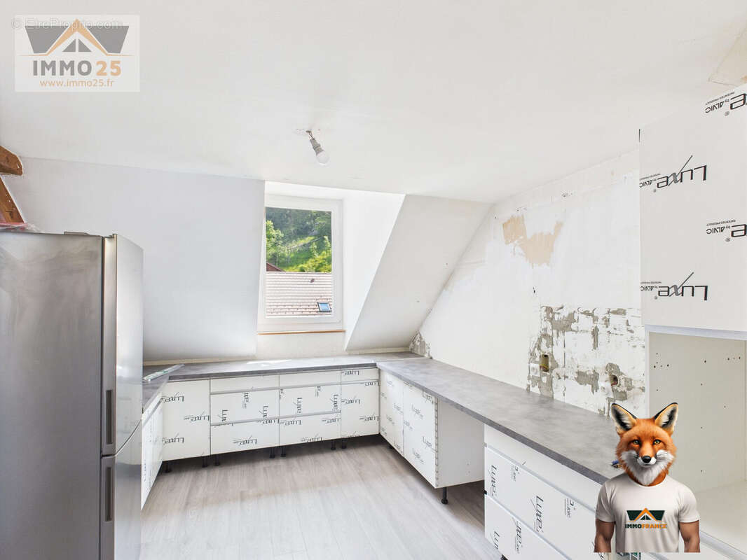 Appartement à LA CLUSE-ET-MIJOUX