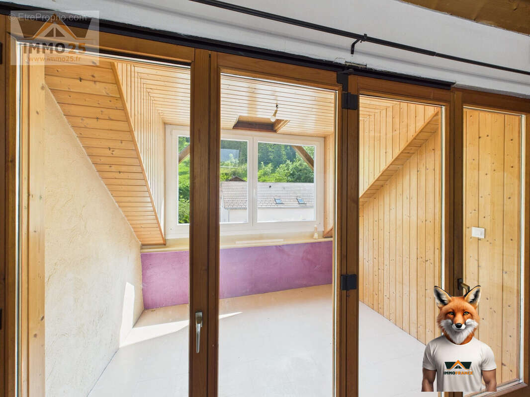 Appartement à LA CLUSE-ET-MIJOUX