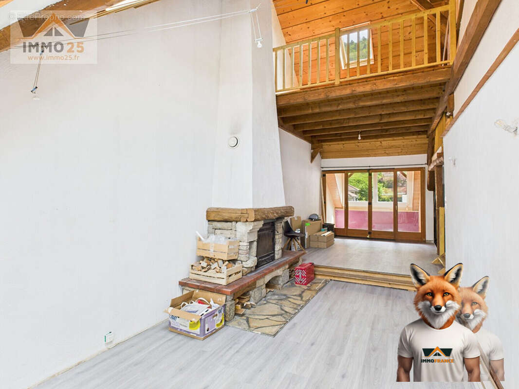 Appartement à LA CLUSE-ET-MIJOUX