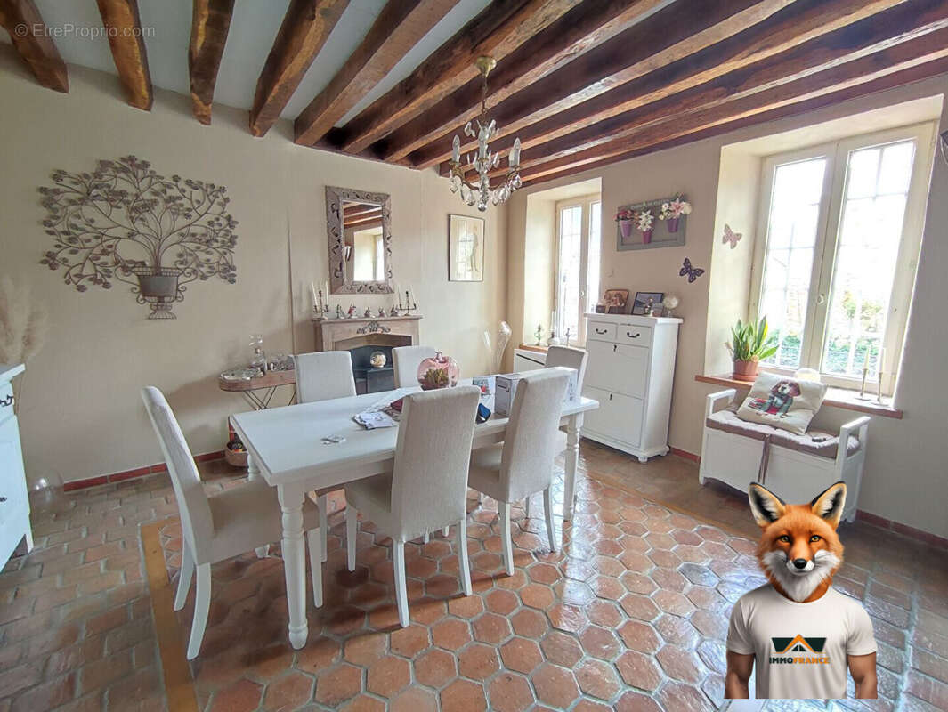 Maison à AVANT-LES-MARCILLY