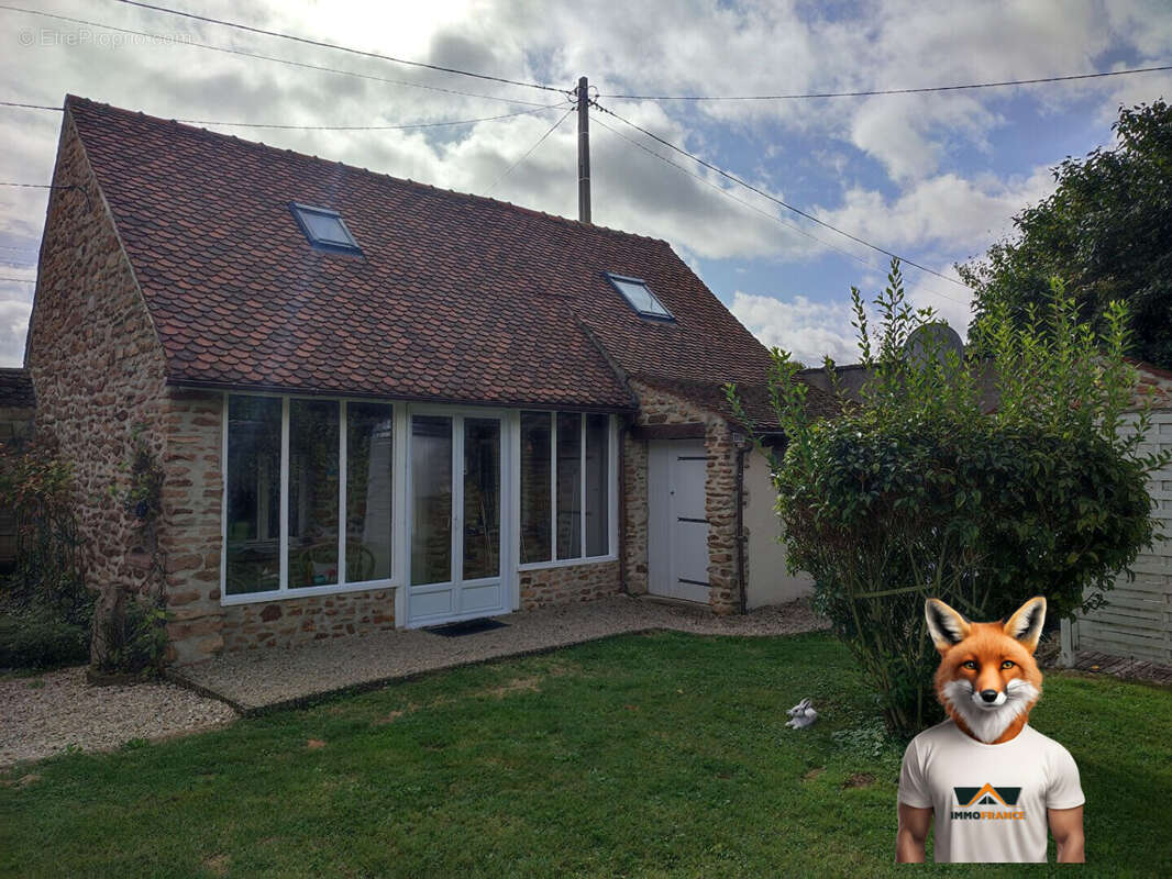 Maison à AVANT-LES-MARCILLY