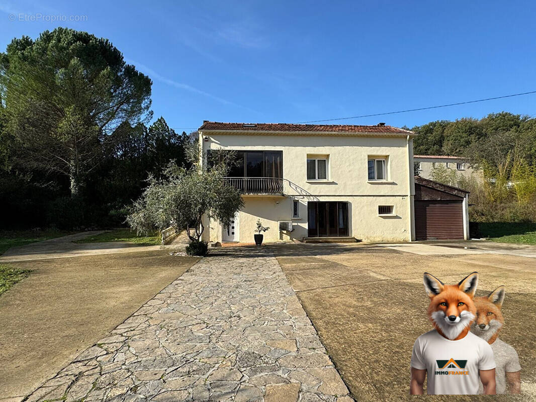 Maison à VEZENOBRES