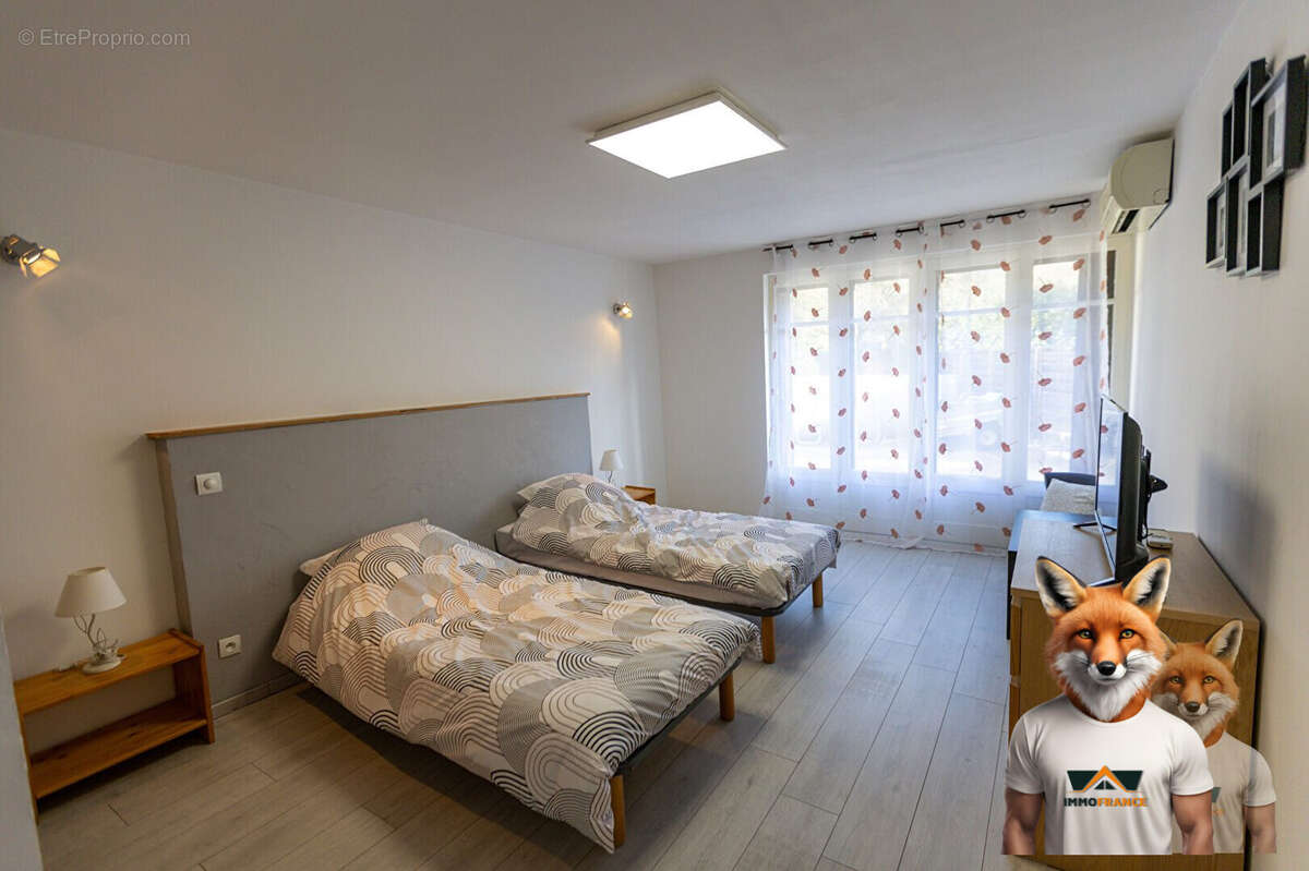 Maison à VEZENOBRES