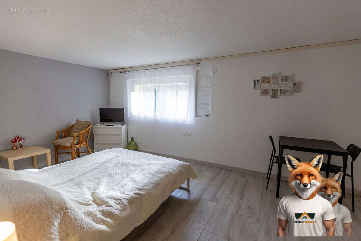 Maison à VEZENOBRES