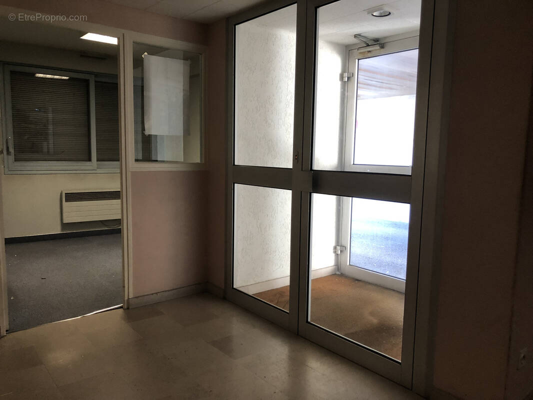 Commerce à SAINT-CLAUDE