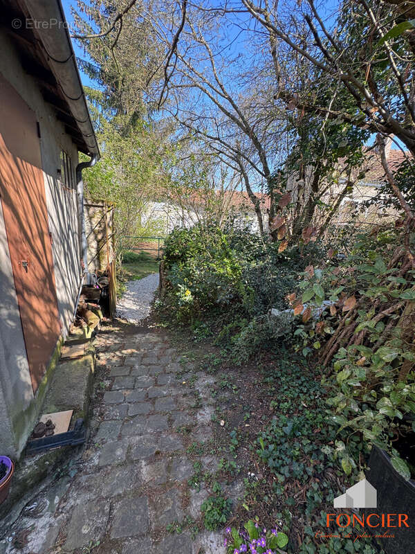 Maison à VILLEBON-SUR-YVETTE