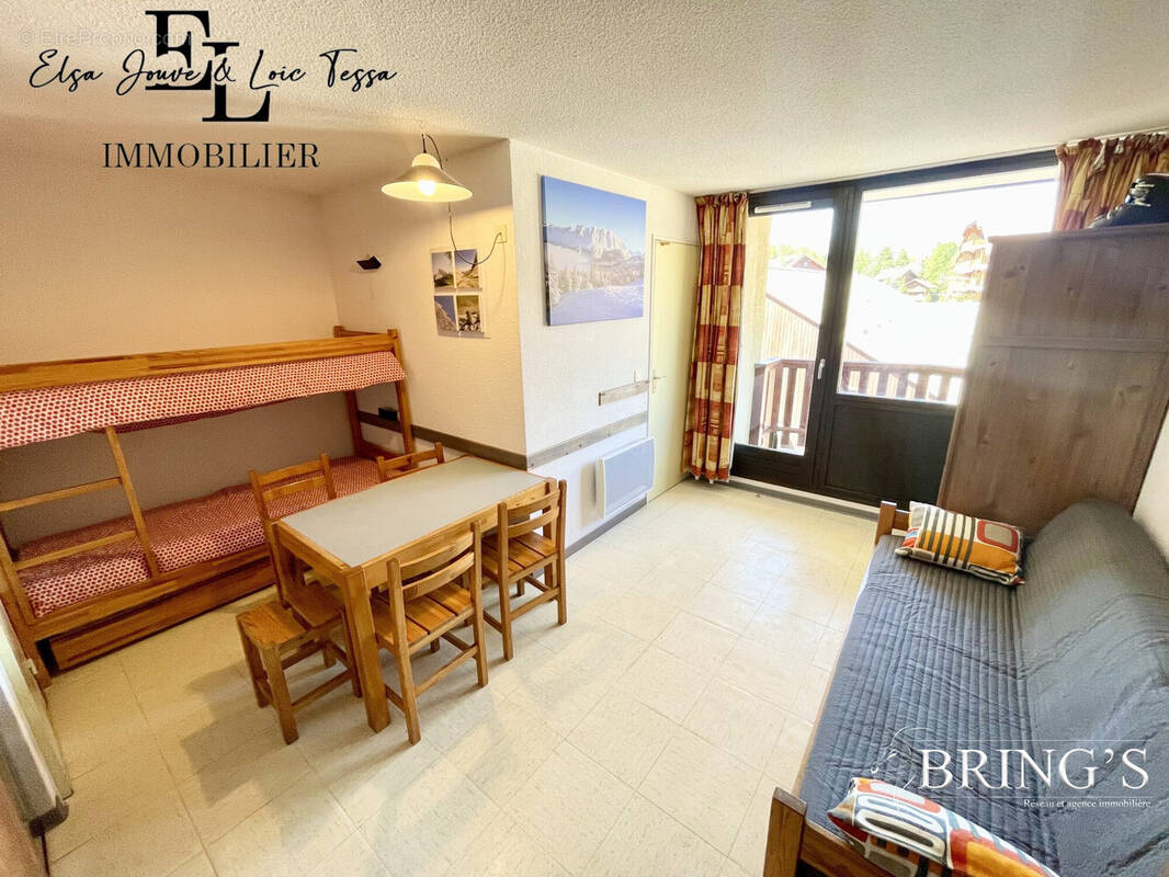 Appartement à LA CLUSE