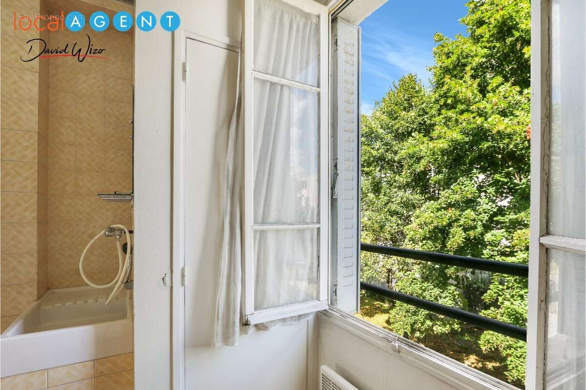 Appartement à PARIS-20E