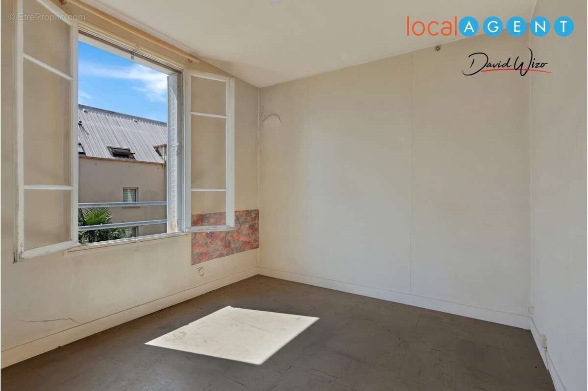 Appartement à PARIS-20E