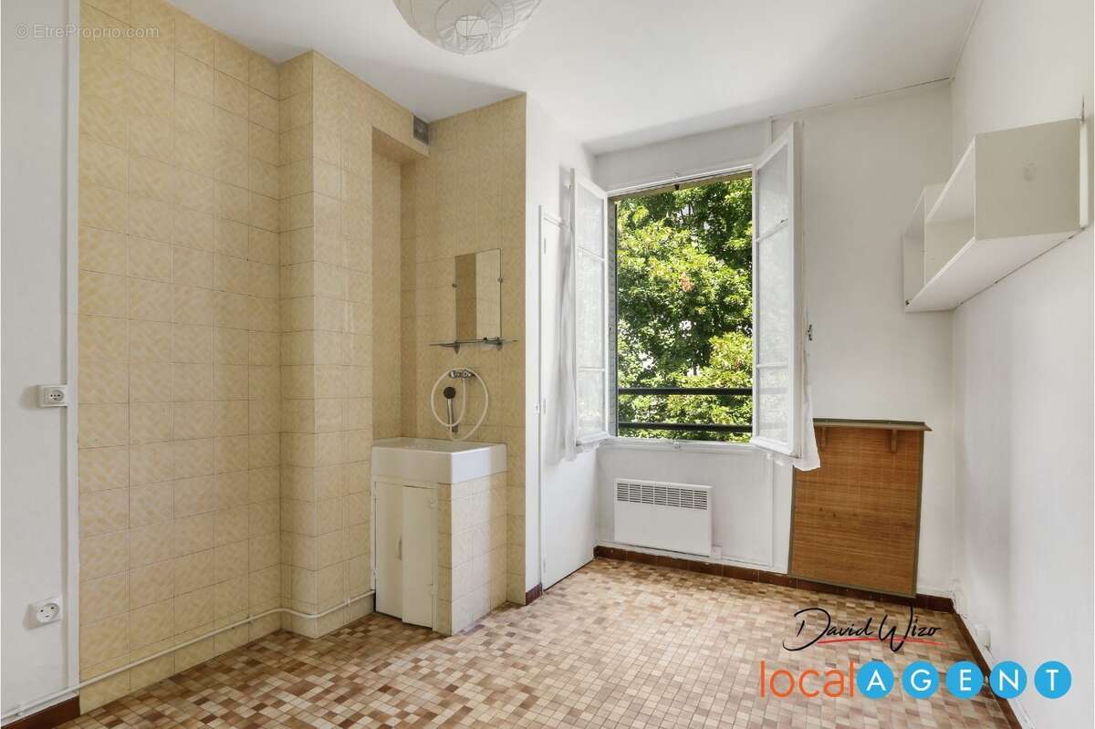 Appartement à PARIS-20E