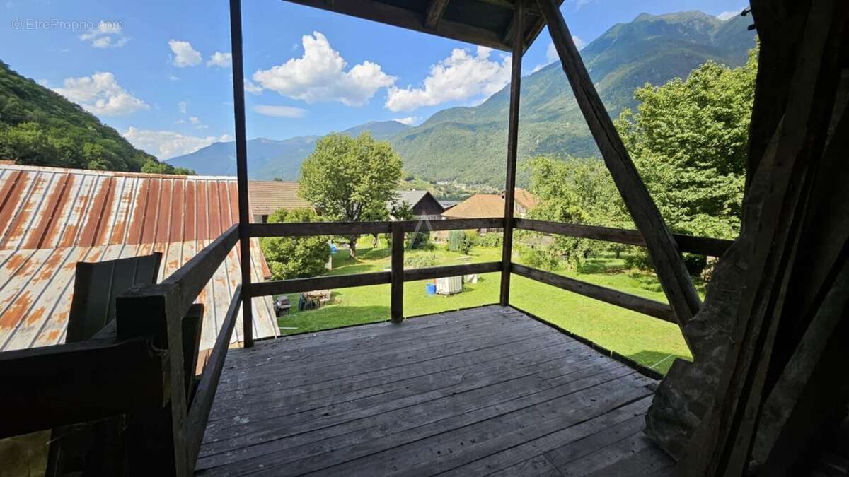 Maison à ROGNAIX