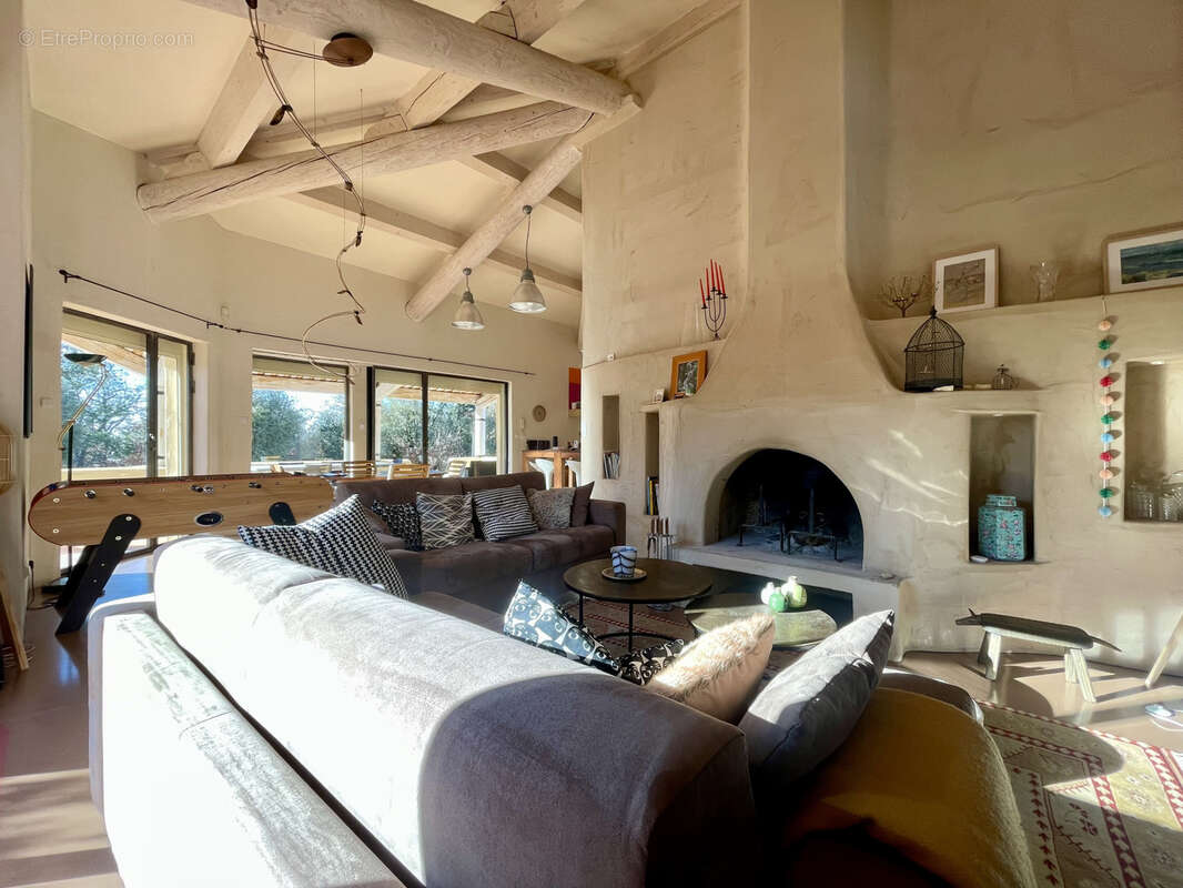 Maison à VAISON-LA-ROMAINE