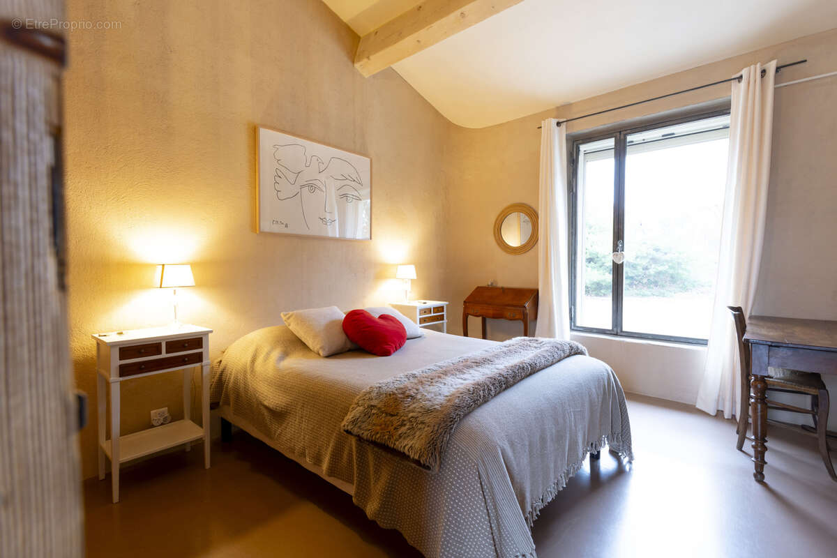 Maison à VAISON-LA-ROMAINE