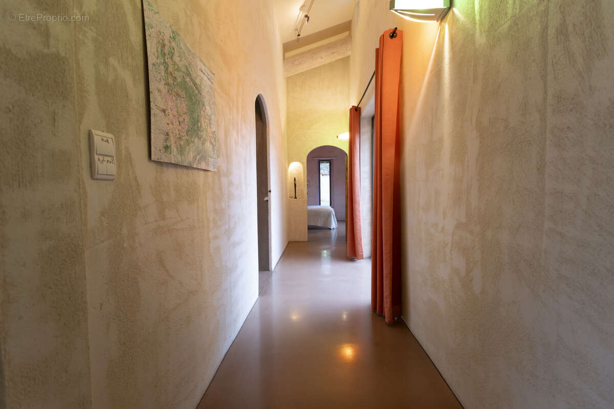 Maison à VAISON-LA-ROMAINE