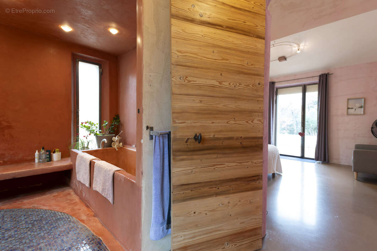 Maison à VAISON-LA-ROMAINE