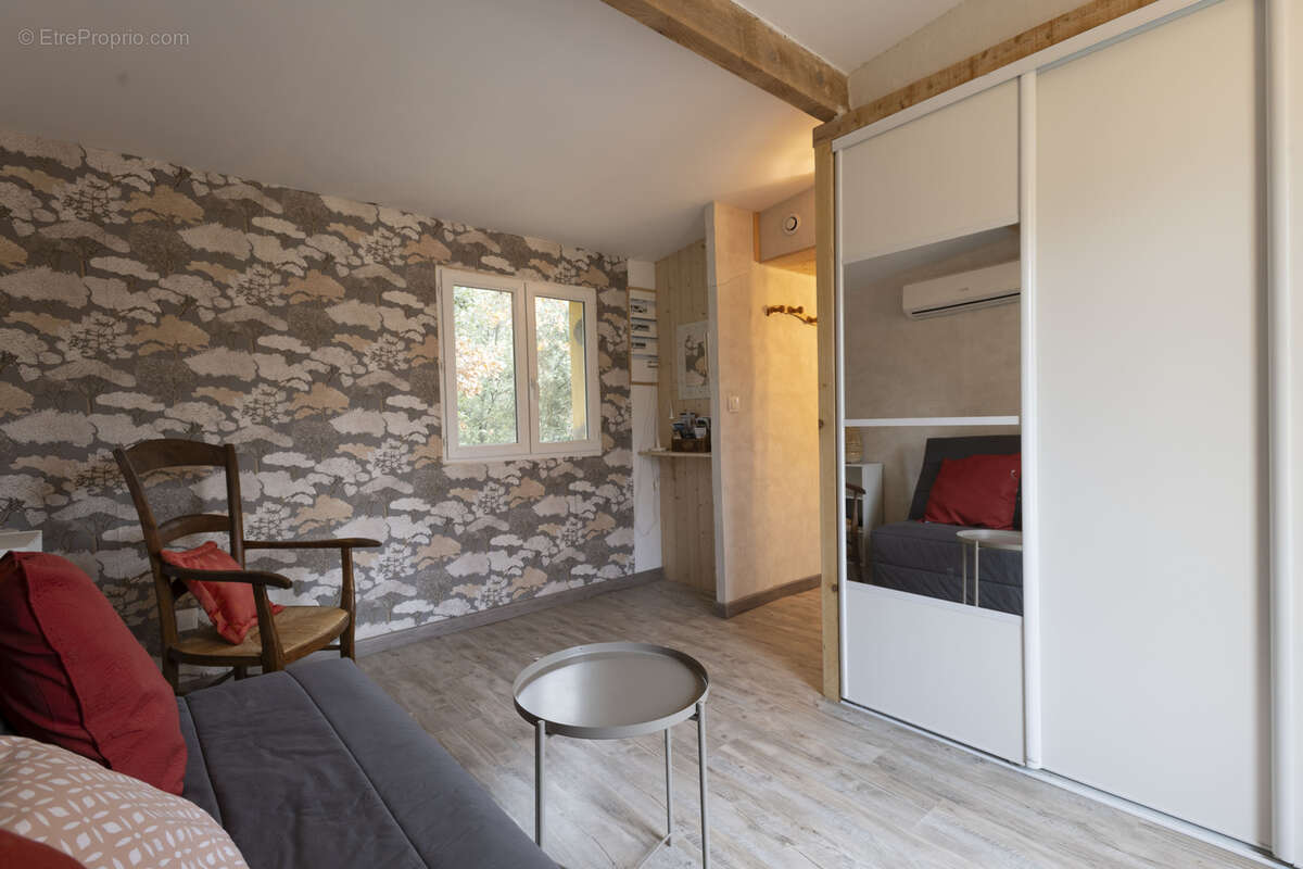 Maison à VAISON-LA-ROMAINE