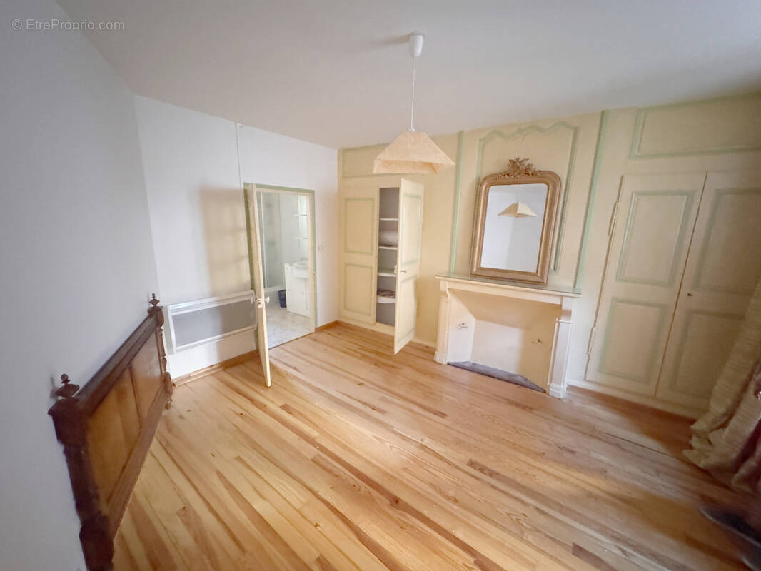 Appartement à SAINT-FLOUR