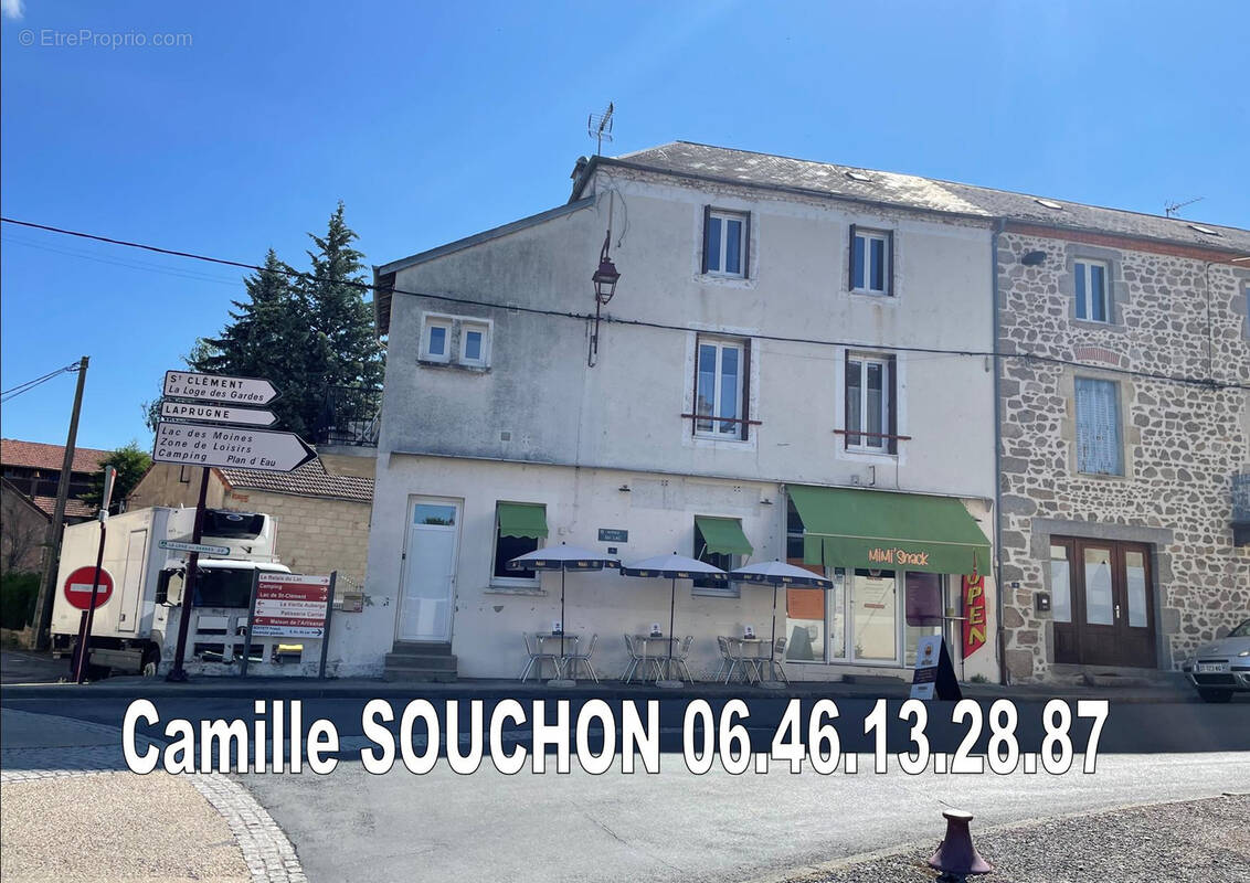 Appartement à LE MAYET-DE-MONTAGNE