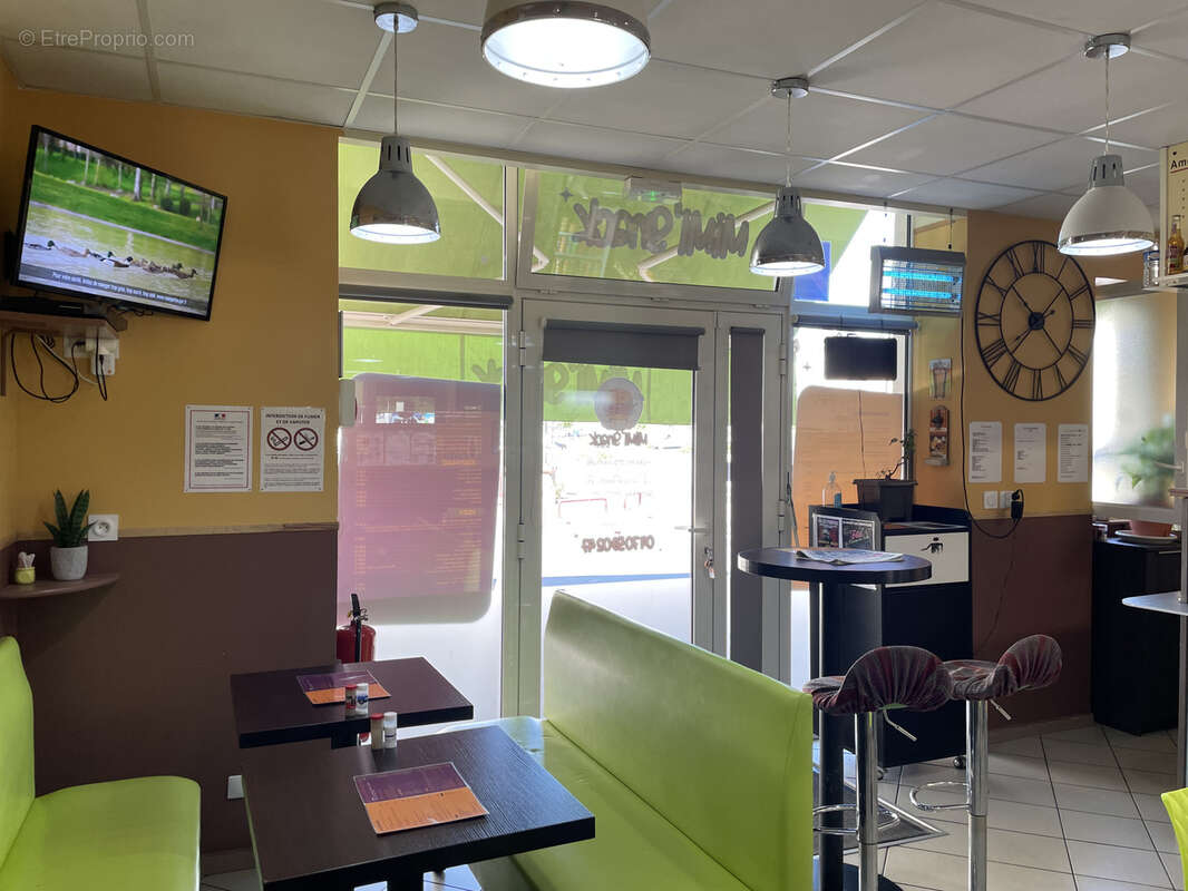 Appartement à LE MAYET-DE-MONTAGNE