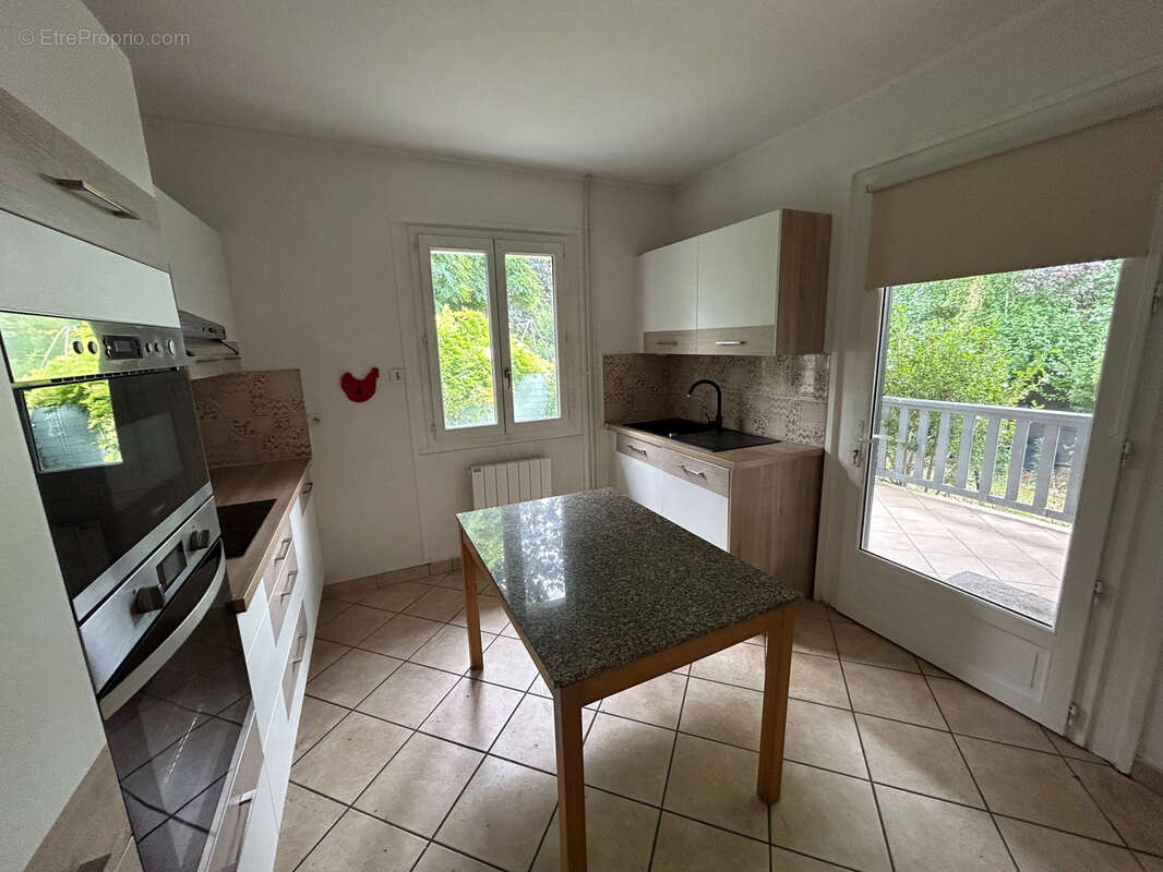 Maison à VAULX-EN-VELIN