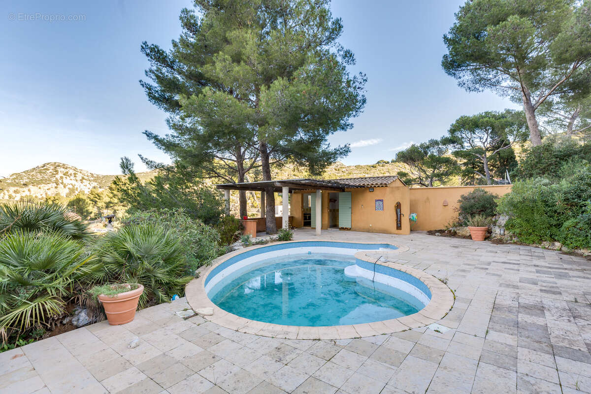 Maison à MARSEILLE-9E