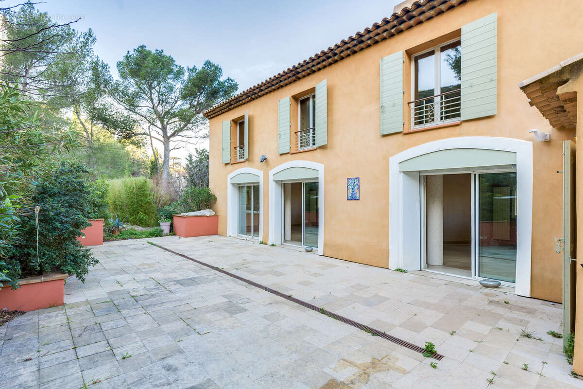 Maison à MARSEILLE-9E