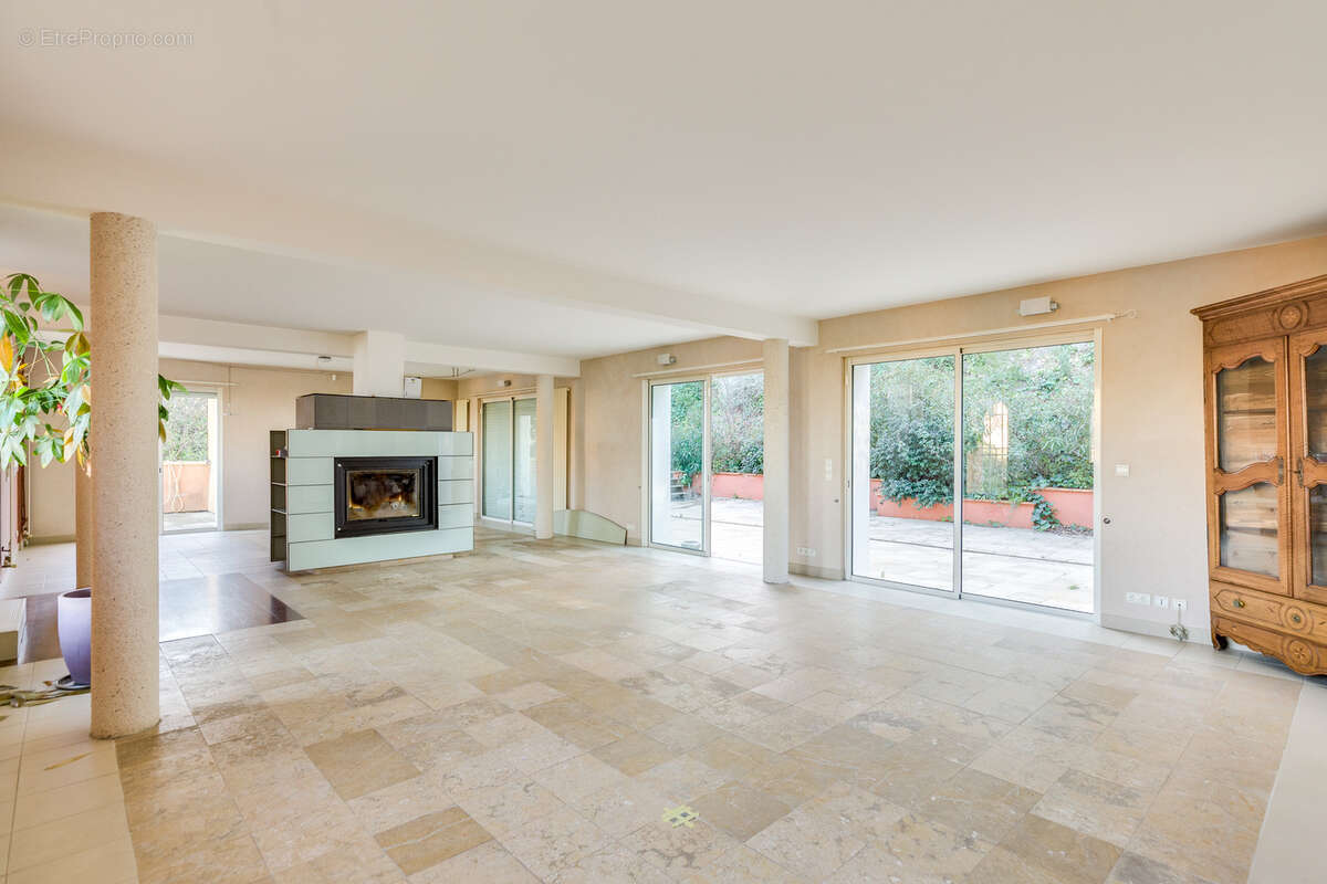 Maison à MARSEILLE-9E