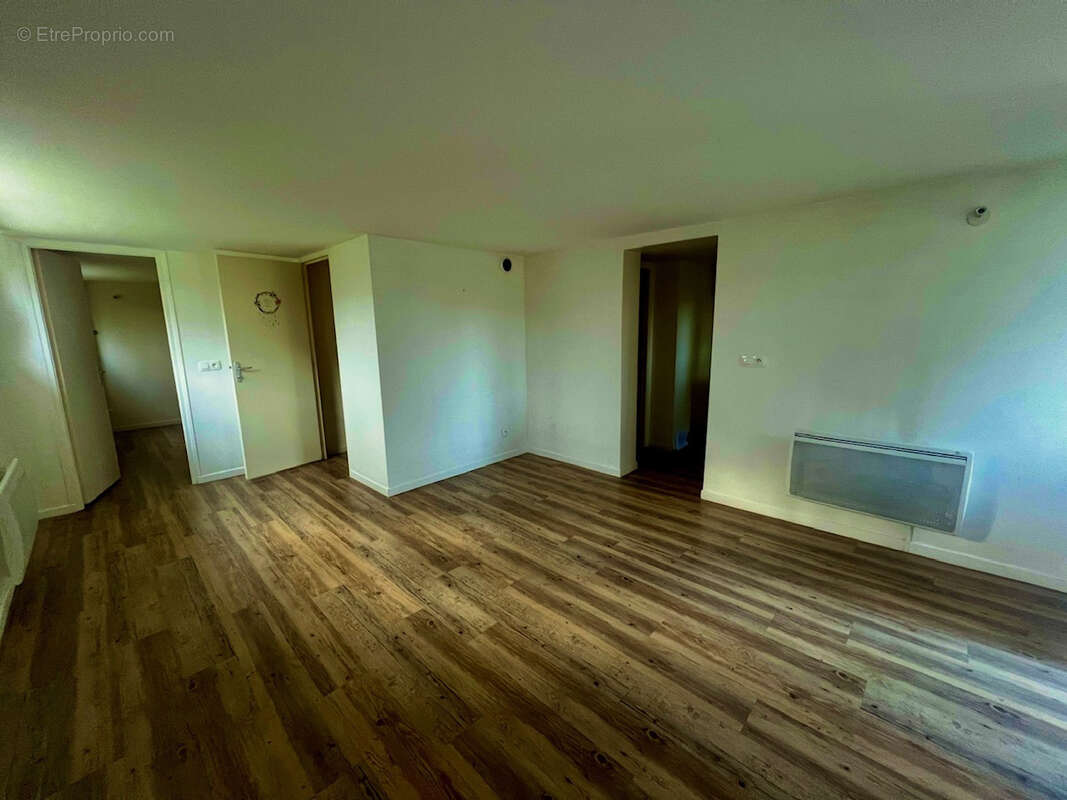 Appartement à ATHIS-MONS