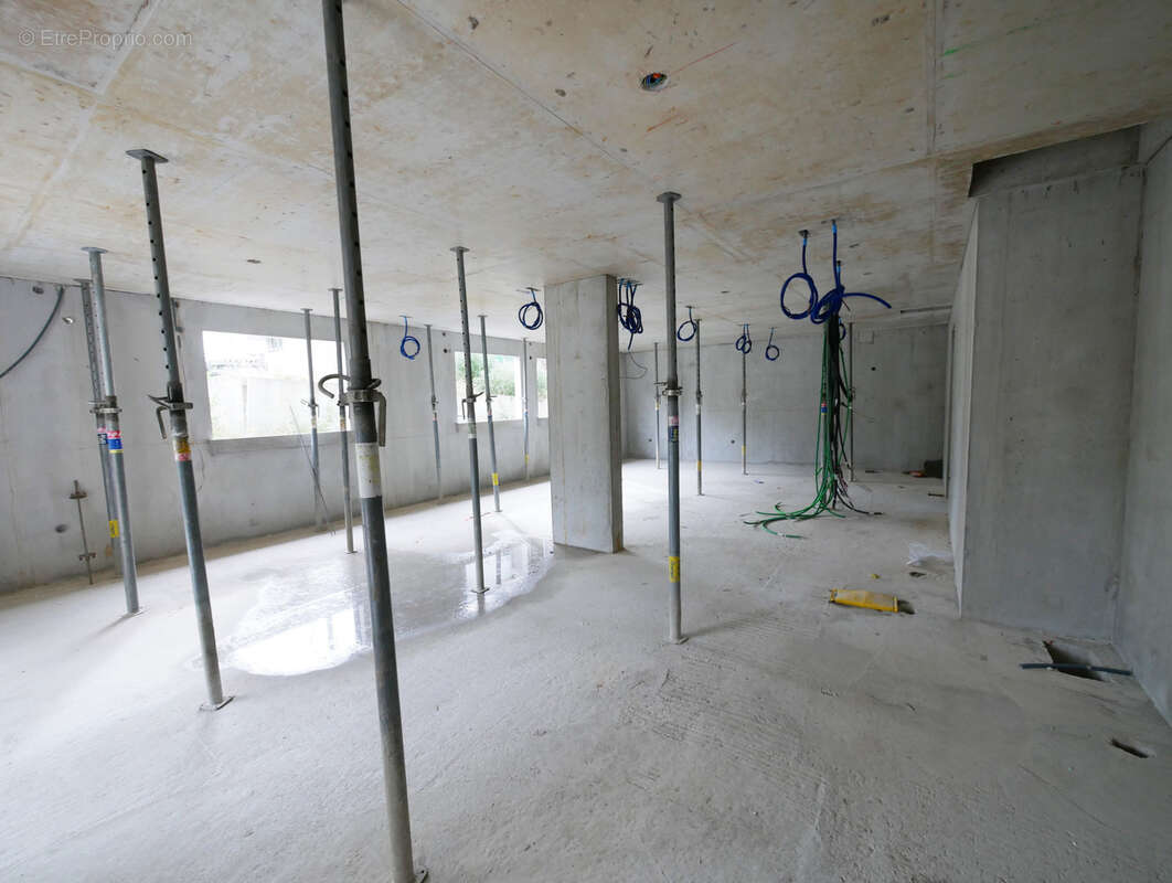 Appartement à VILLY-LE-PELLOUX