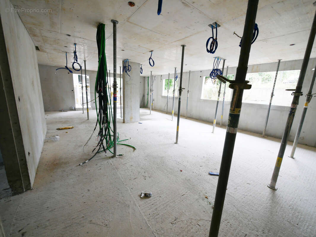 Appartement à VILLY-LE-PELLOUX