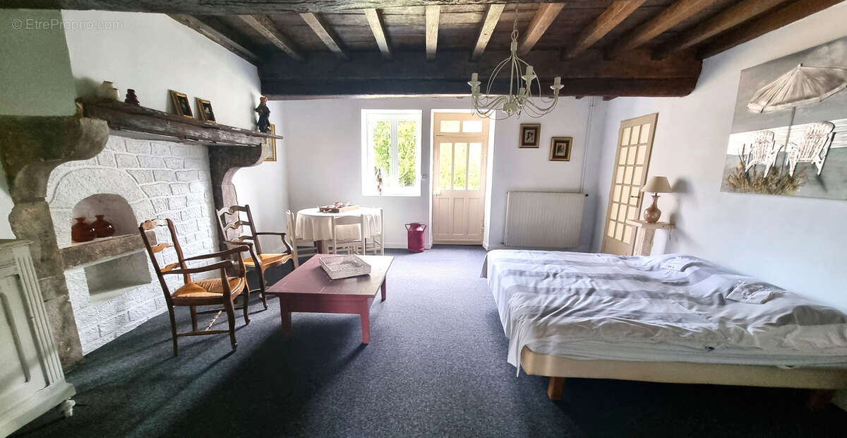 Maison à BRAZEY-EN-MORVAN