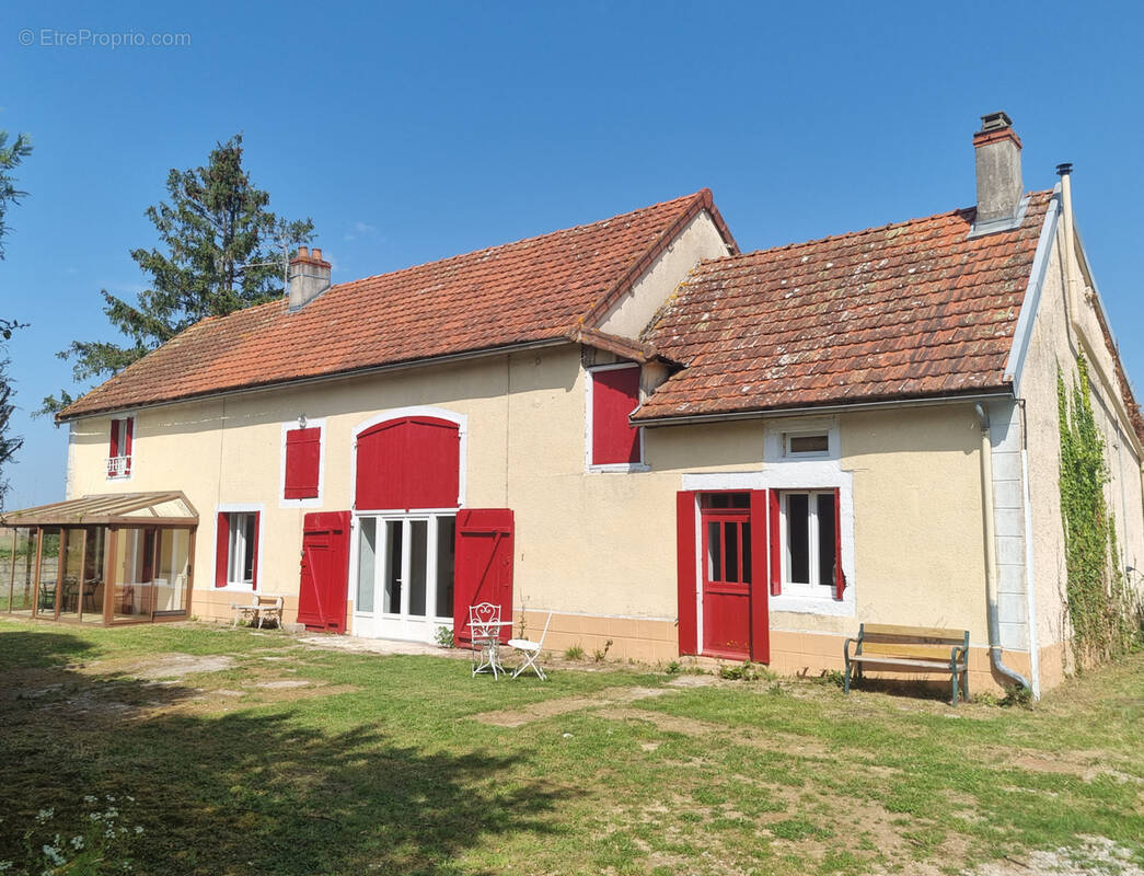 Maison à BRAZEY-EN-MORVAN